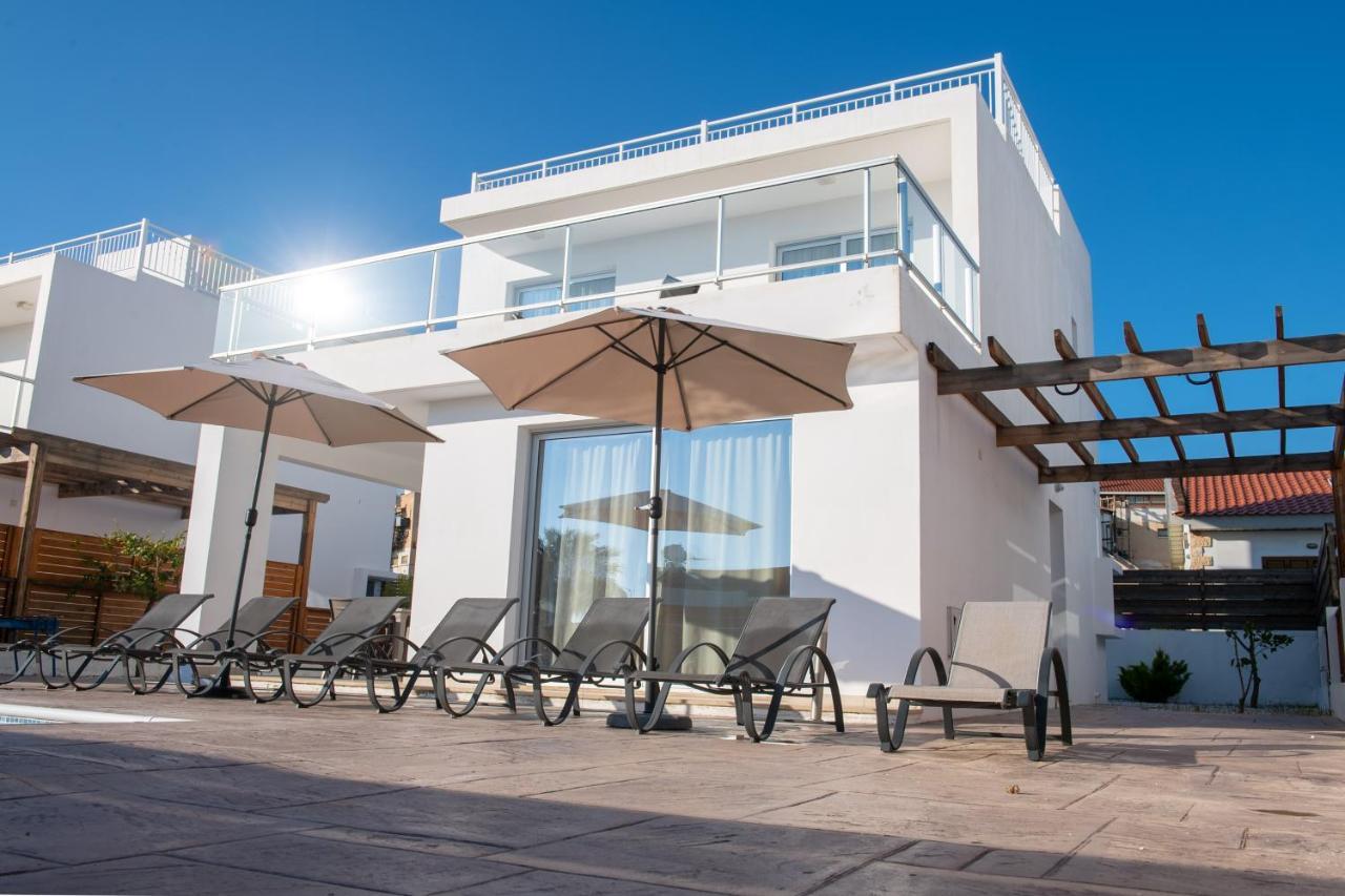 Coral Bay Villa 10 Exterior photo